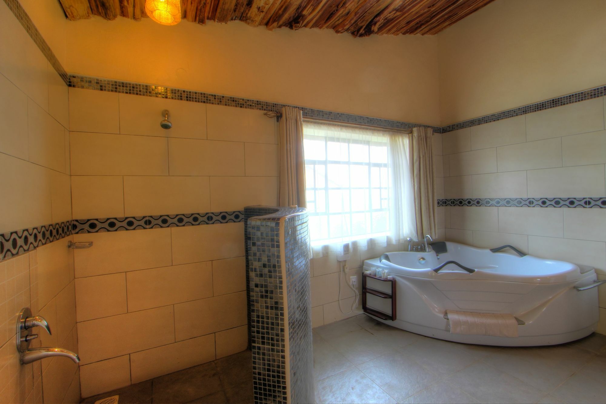 Naivasha Kongoni Lodge - Lakefront Getaway Exterior photo